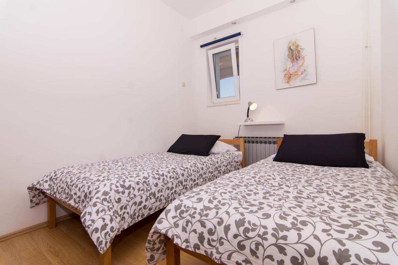 Apartmani Mlacic Donji Okrug  Dış mekan fotoğraf
